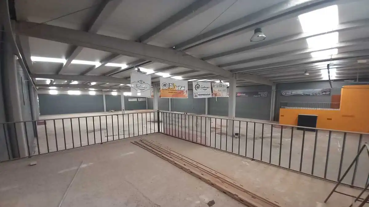 Nau industrial en venda en Bailén