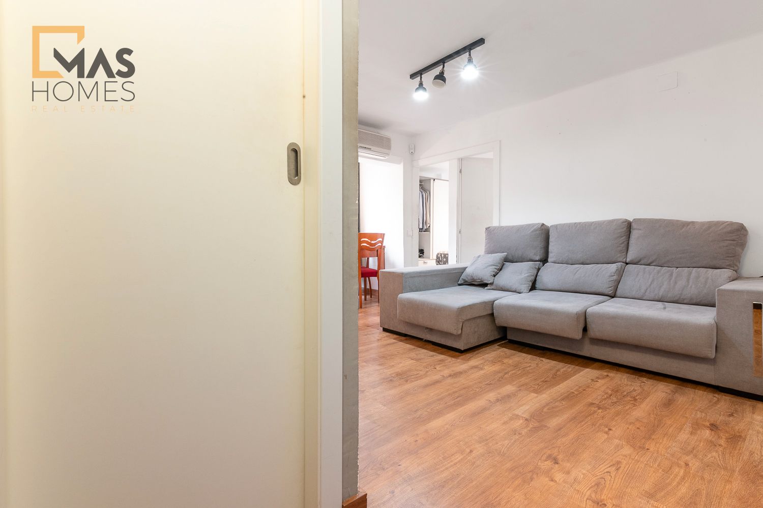 Flat for sale in  Barcelona Capital  with Air Conditioner and Heating