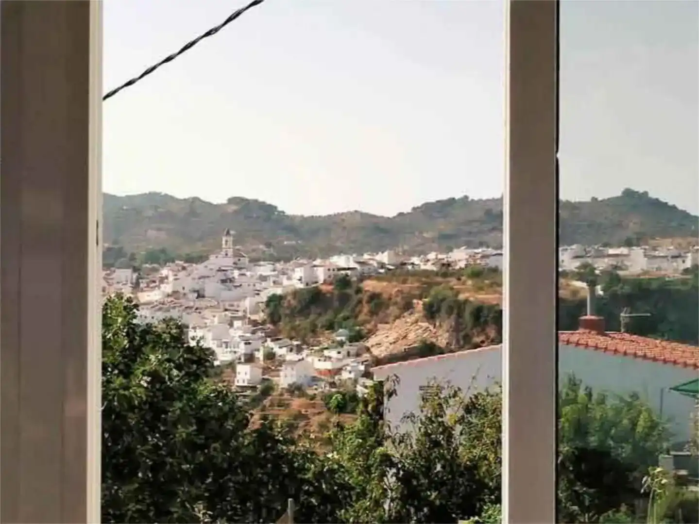 Vista exterior de Casa o xalet en venda en Yunquera amb Jardí privat, Traster i Piscina