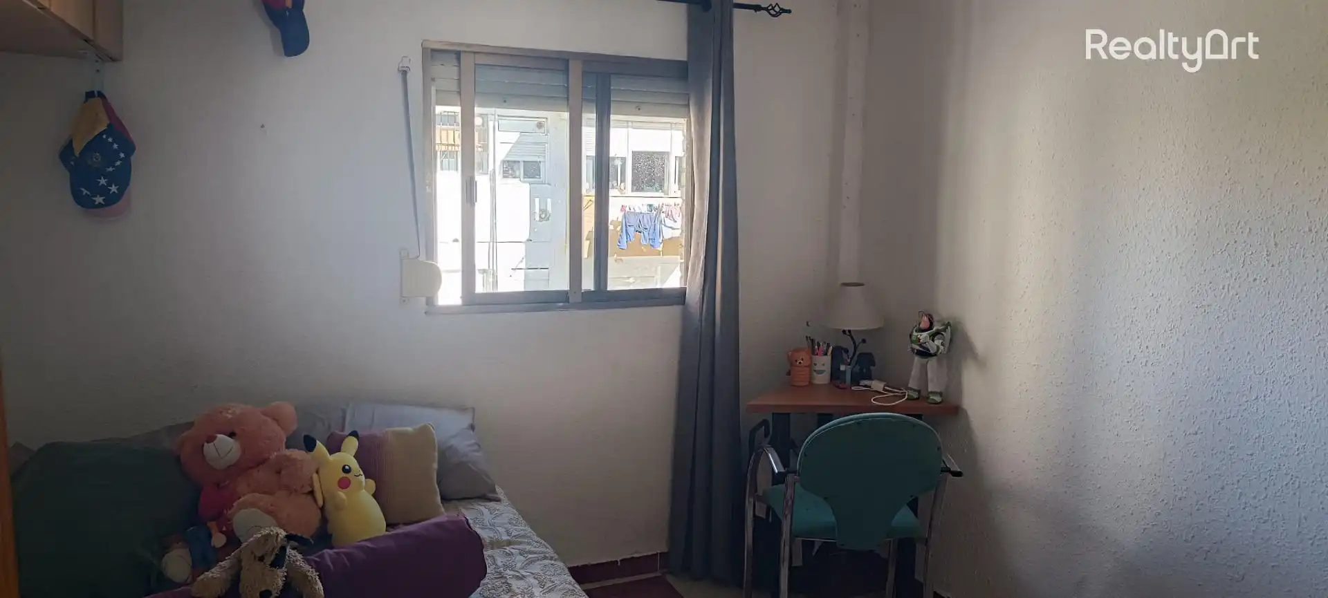 Bedroom of Flat for sale in Sevilla  with Air Conditioner, Terrace and Furnished
