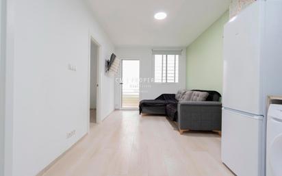 Living room of Flat to rent in  Valencia Capital  with Heating, Furnished and Oven