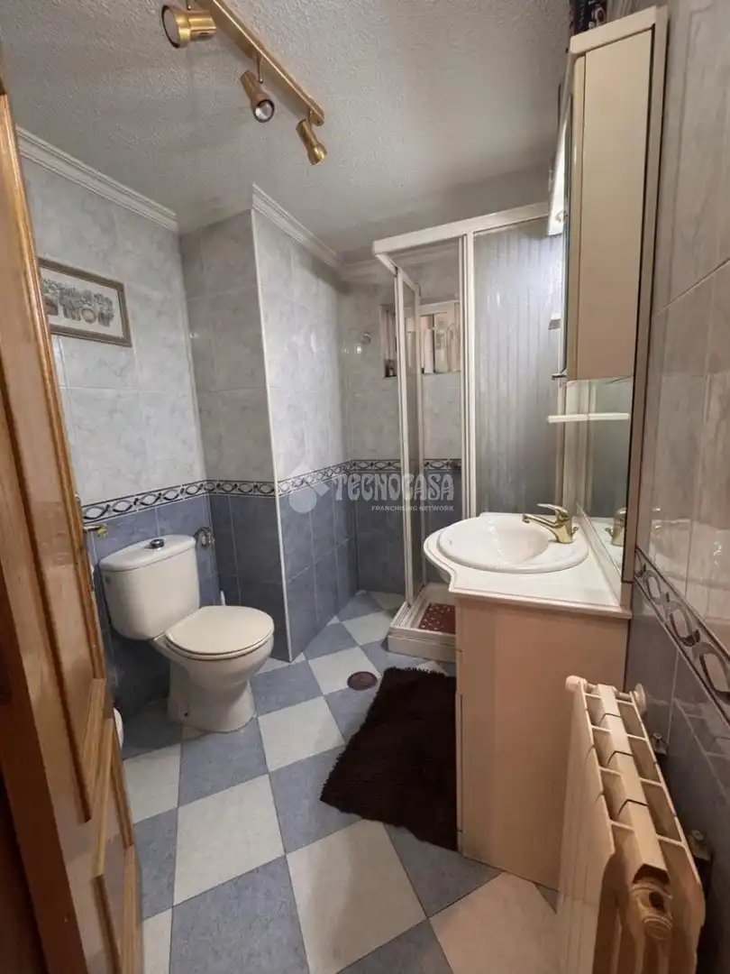 Baño de Piso en venta en La Serna