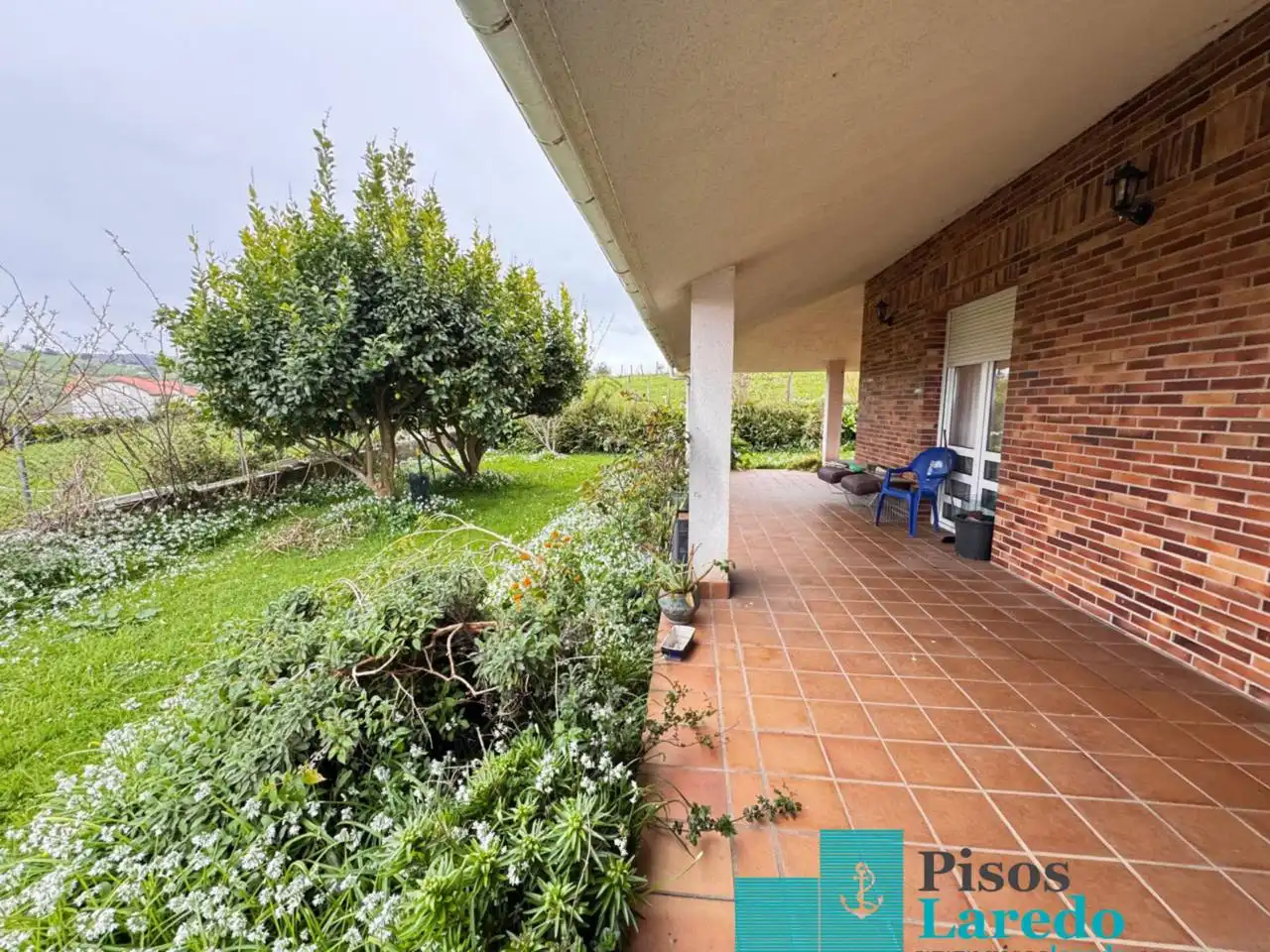 Vista exterior de Casa o chalet en venta en Limpias con Calefacción, Jardín privado y Parquet