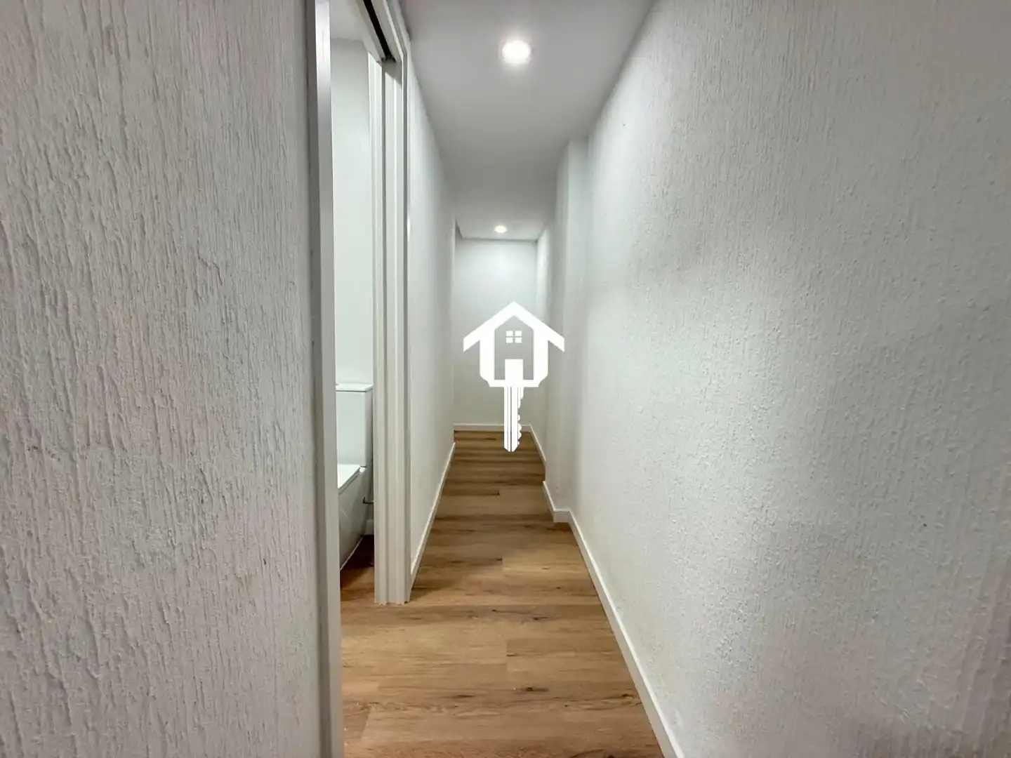 Flat with terrace for sale in Calle TAQUIGRAFO MARTI, imagen 26