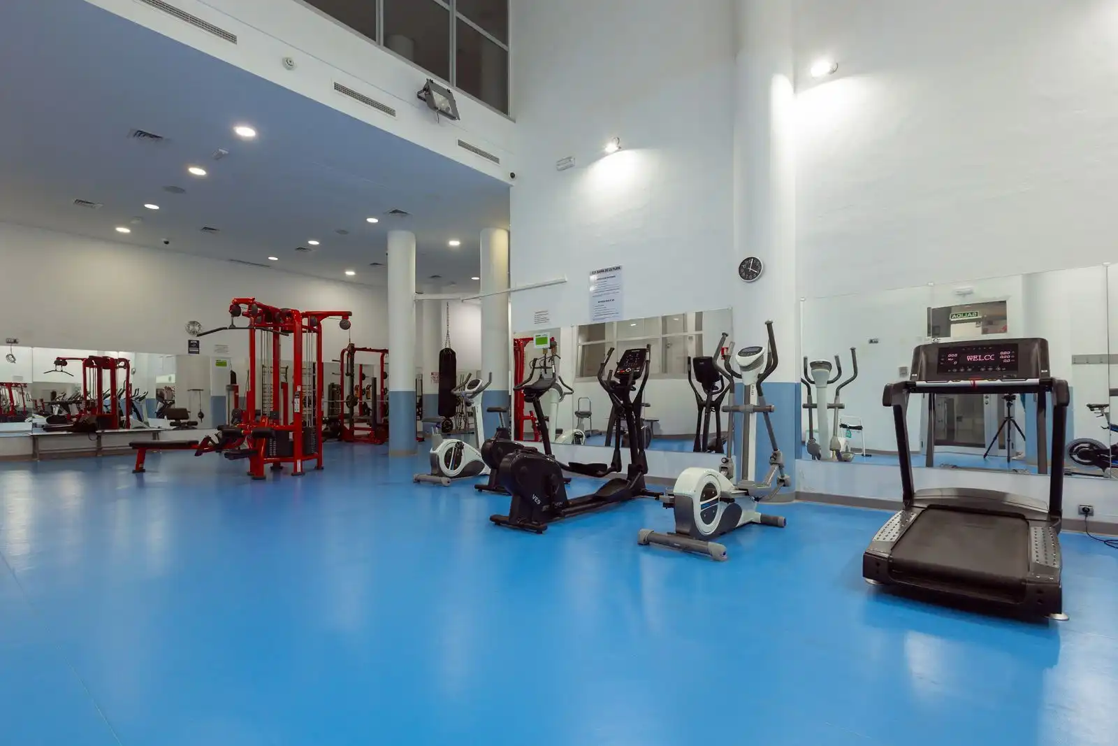 Apartamento en venta en Estepona con Aire acondicionado, Terraza y Amueblado