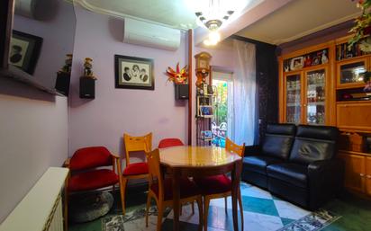 Living room of Flat for sale in Alcalá de Henares  with Air Conditioner, Heating and Terrace