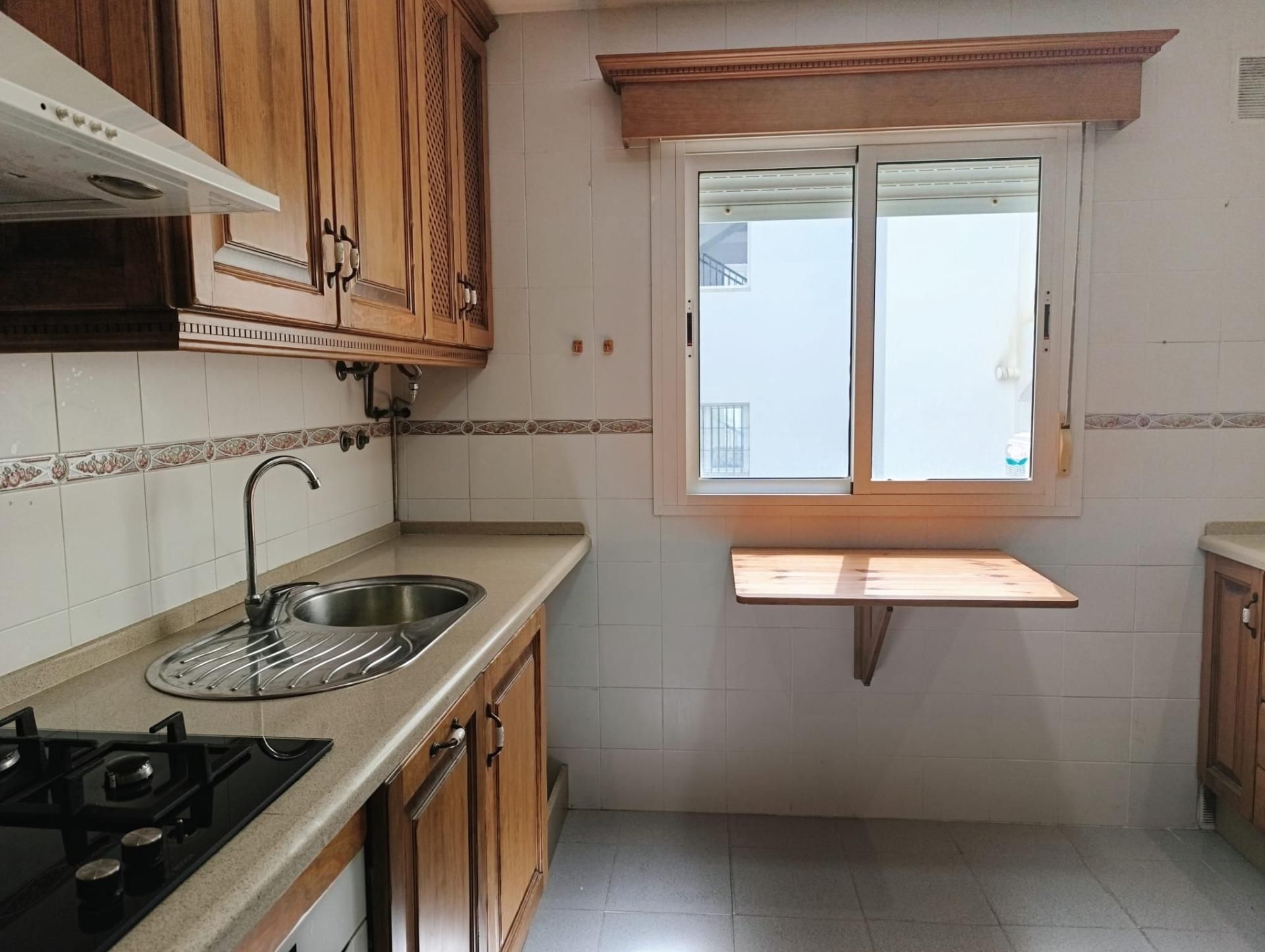 Cuina de Pis en venda en San Fernando amb Aire condicionat i Traster