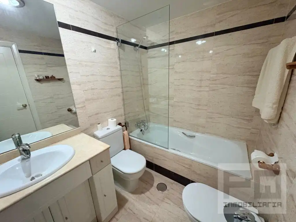 Badezimmer von Wohnung zum Verkauf in Ávila