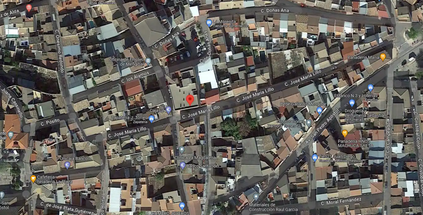 Vista exterior de Piso en venta en Mengíbar