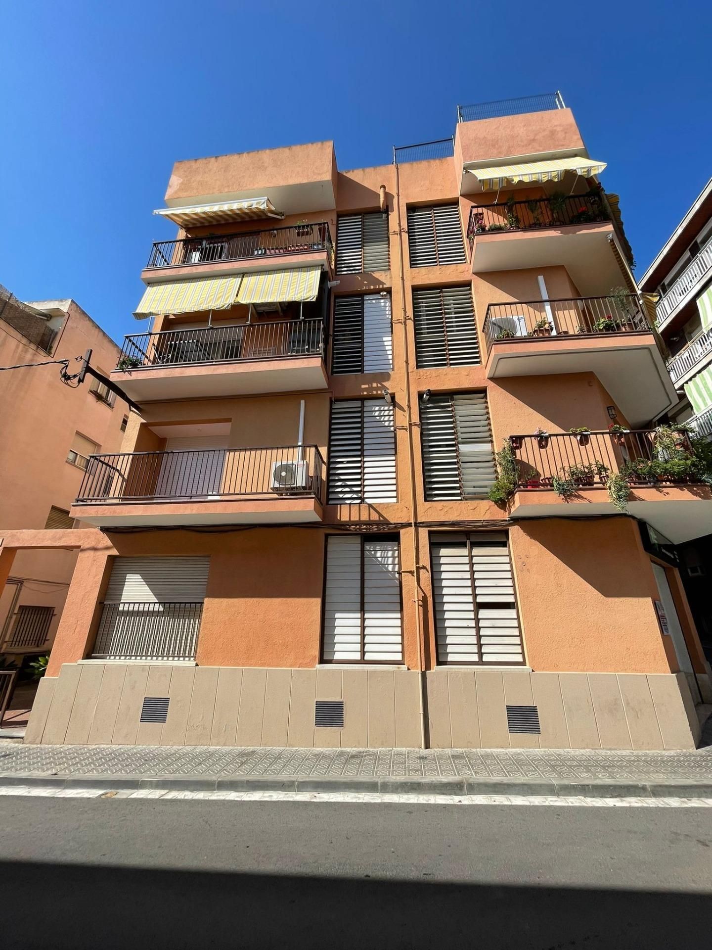 Außenansicht von Wohnung miete in Canet de Mar