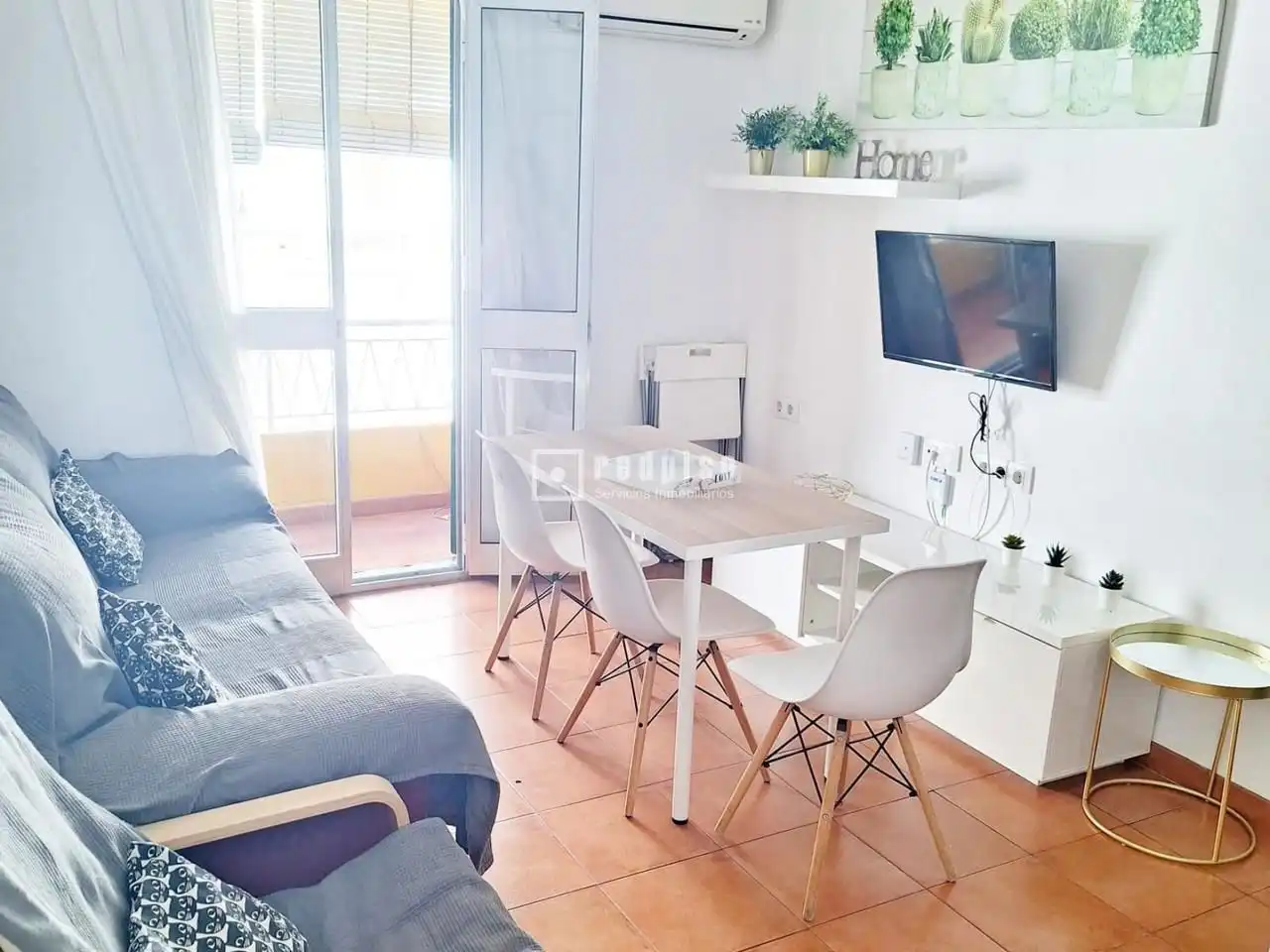 Sala de estar de Piso de alquiler en Sevilla con Aire acondicionado, Terraza y Amueblado