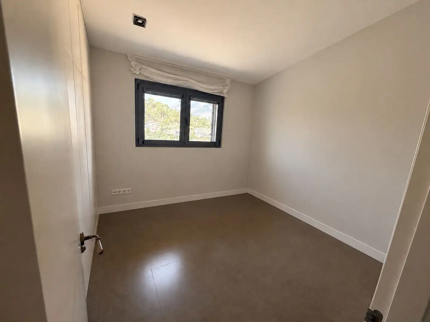 Habitación de Piso de alquiler en Altea con Aire acondicionado, Calefacción y Piscina comunitaria