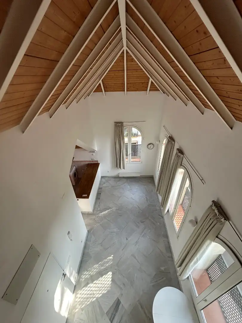 Attic for rent in  Sevilla Capital  with Air Conditioner, Heating and Terrace