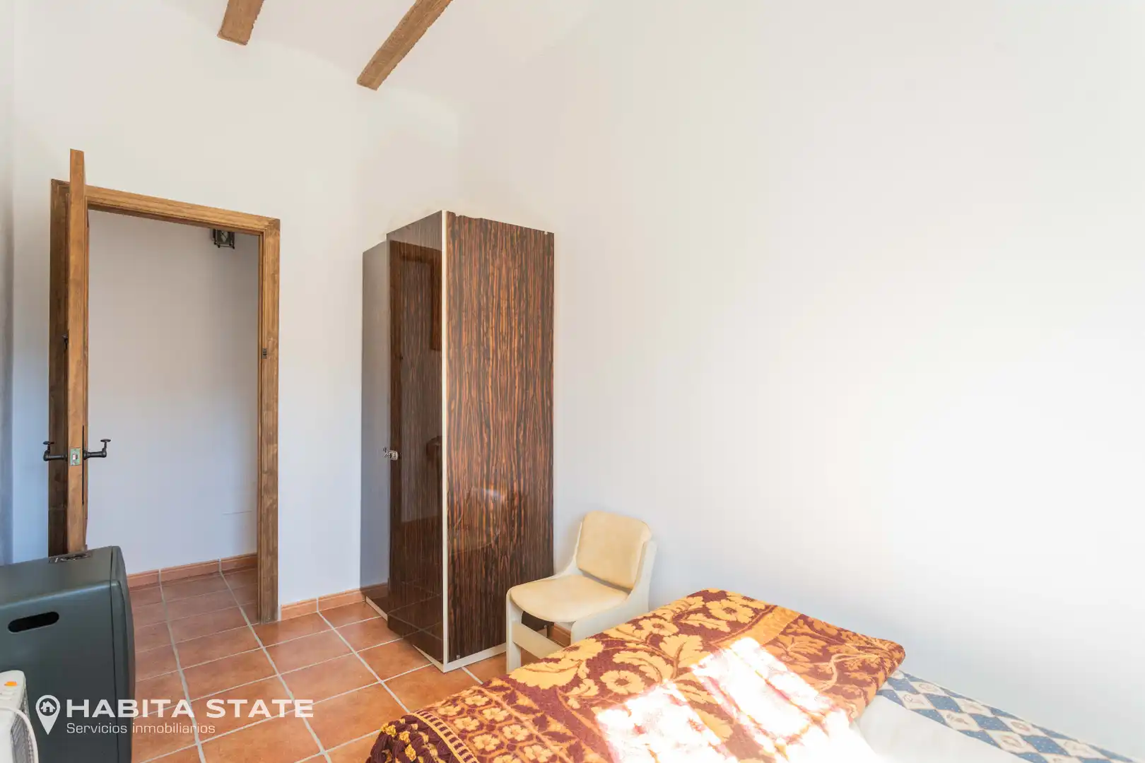Dormitori de Casa o xalet en venda en Macael amb Jardí privat, Terrassa i Moblat