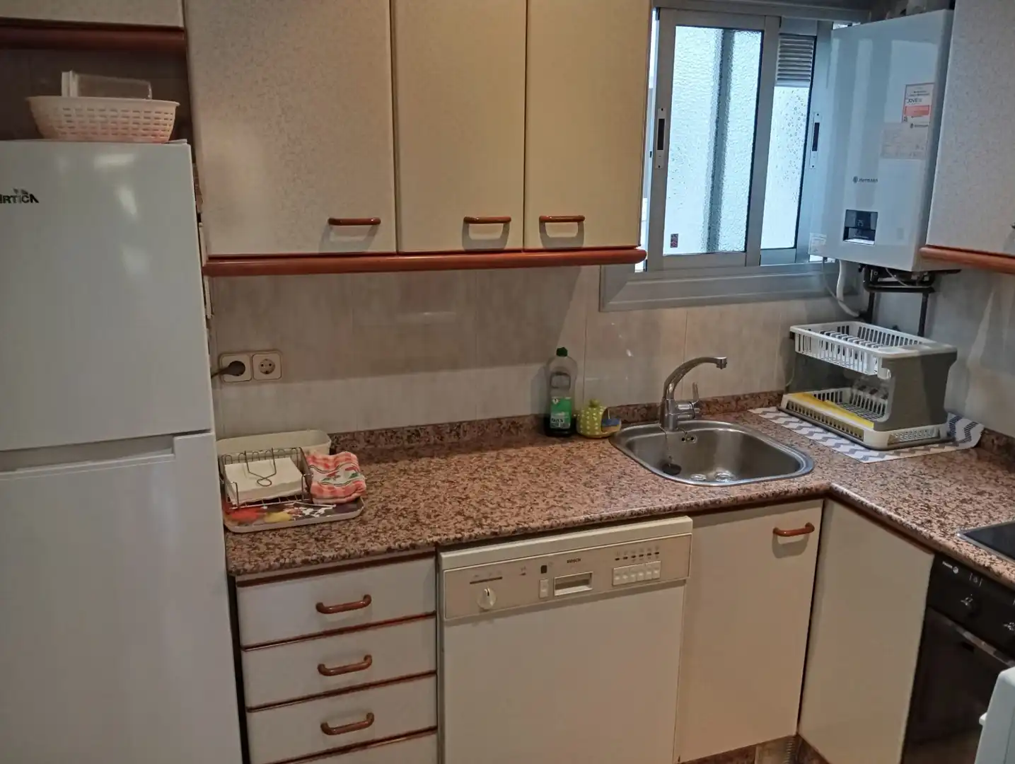 Piso en venta en Carrer de la Mare de Déu de Port, La Marina del Port