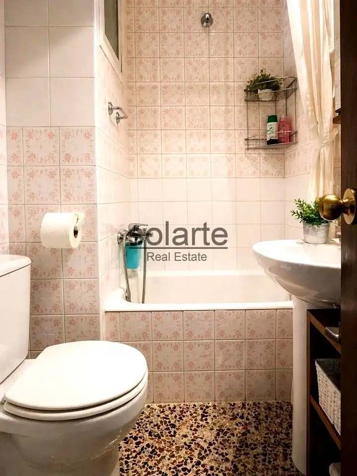 Baño de Piso en venta en Barcelona con Aire acondicionado