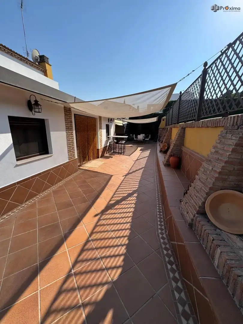 Terrace of Houses for sale in Écija  with Air Conditioner, Terrace and Storage room