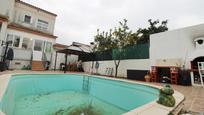 Swimming pool of House or chalet for sale in Santa Oliva  with Air Conditioner, Heating and Private garden