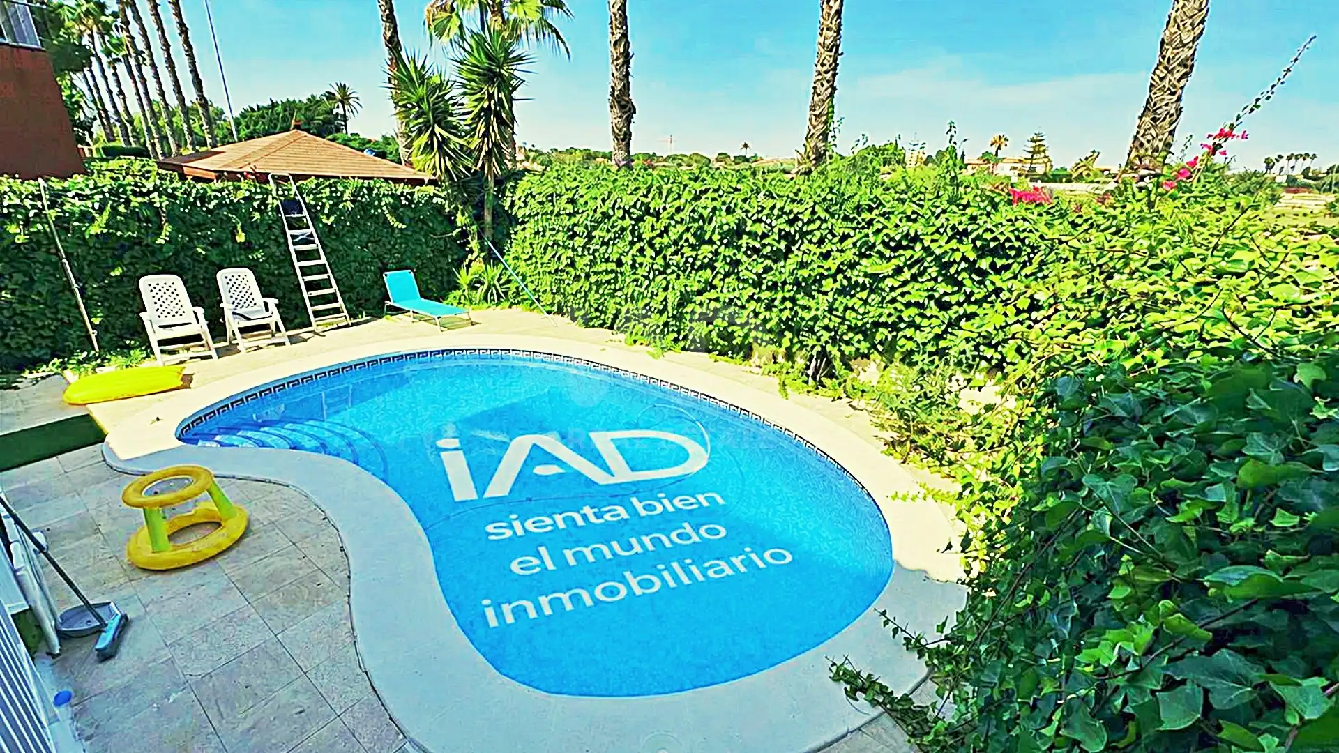 Piscina de Casa o xalet en venda en Sant Joan d'Alacant amb Aire condicionat, Calefacció i Terrassa