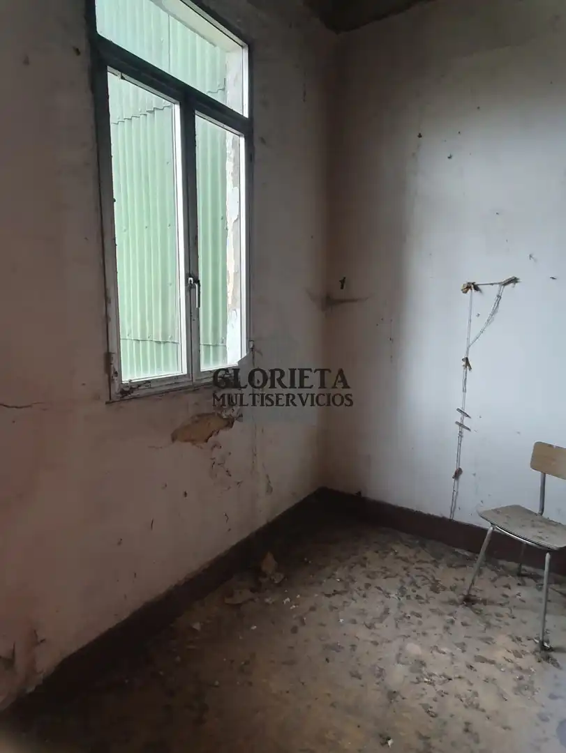 Casa adosada en venda en Vigo  amb Calefacció, Terrassa i Traster