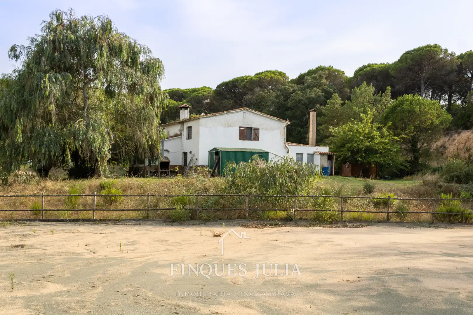 Casa rústica con piscina en venta en Residencial Park