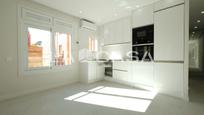 Kitchen of Flat for sale in  Barcelona Capital  with Heating and Balcony