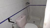 Bathroom of Flat for sale in  Madrid Capital  with Heating