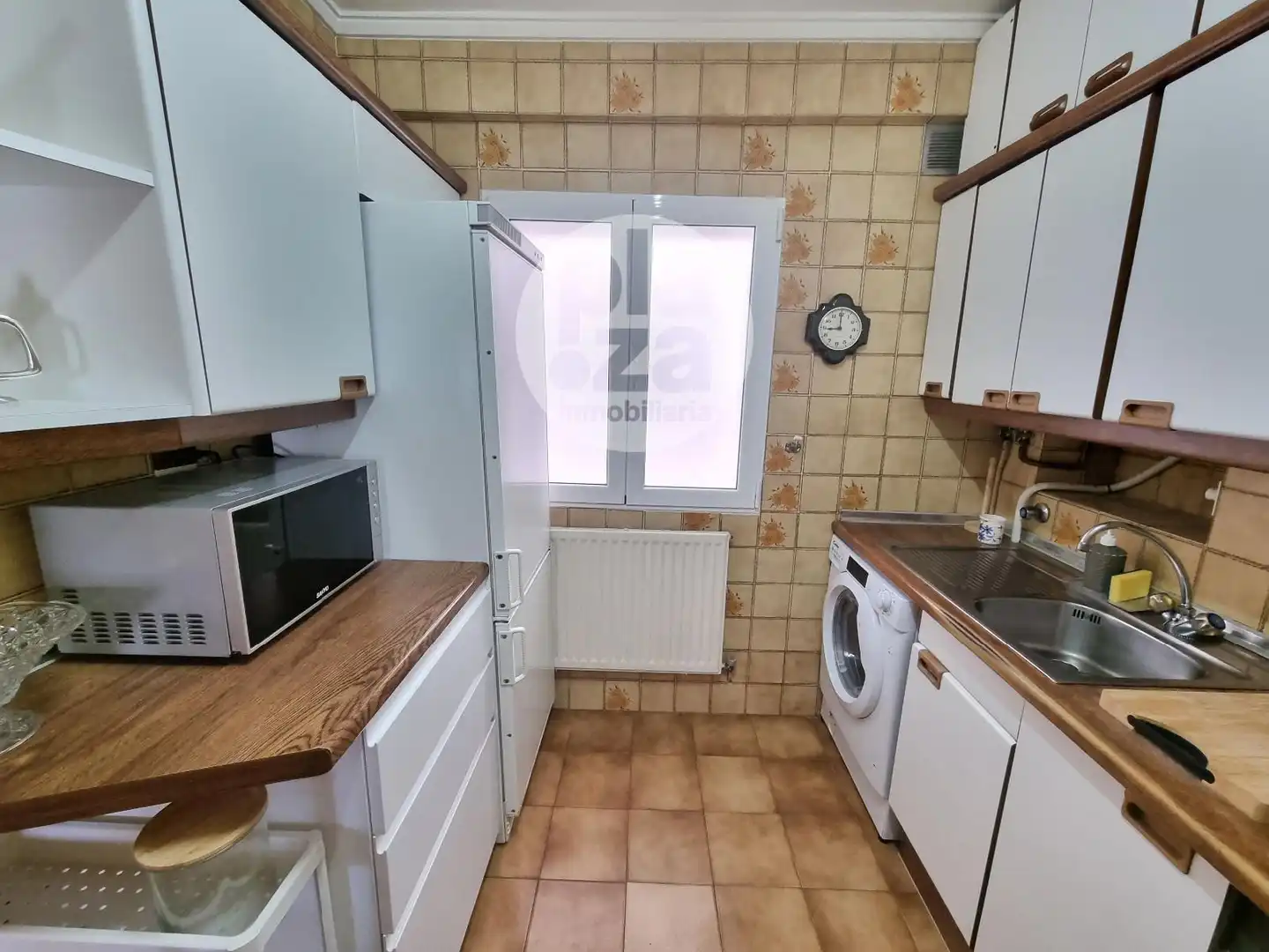 Cuina de Pis en venda en Burgos amb Calefacció, Terrassa i Moblat