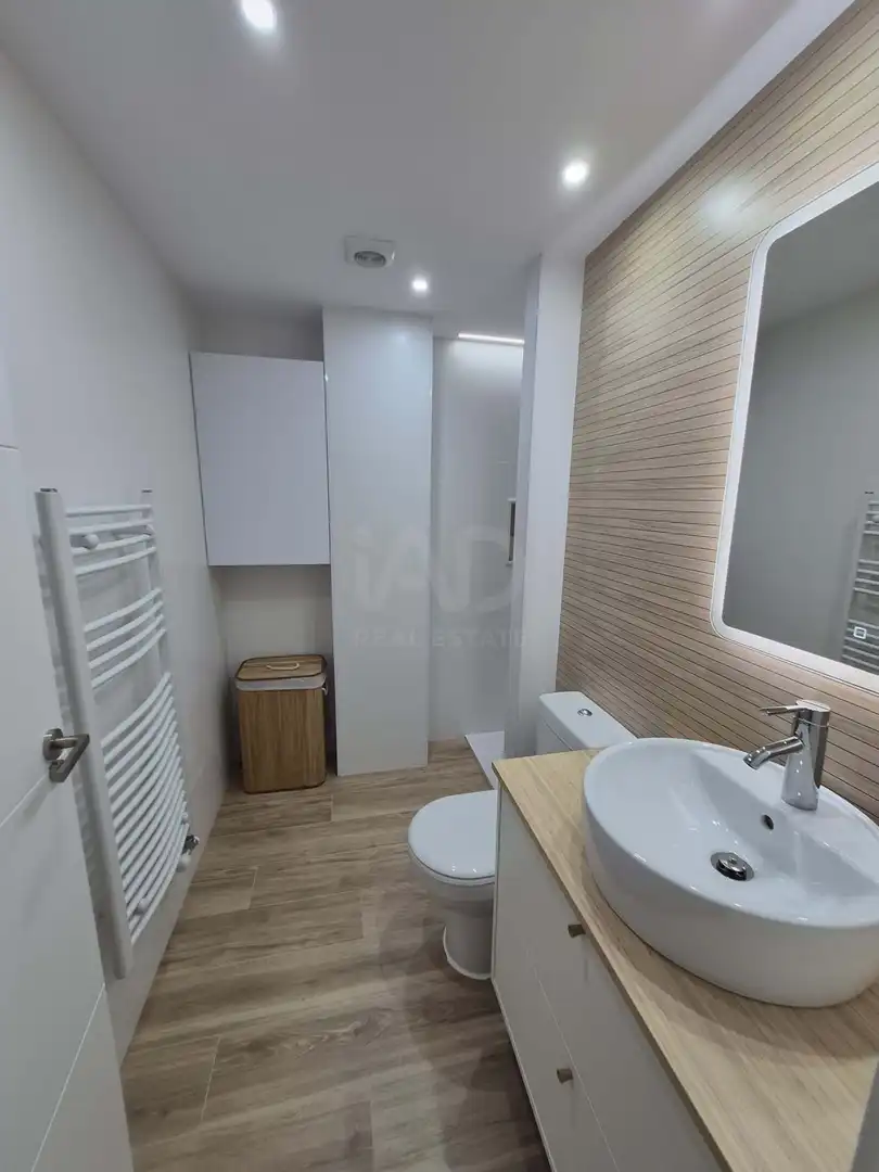 Baño de Piso de alquiler en San Andrés del Rabanedo con Calefacción y Terraza