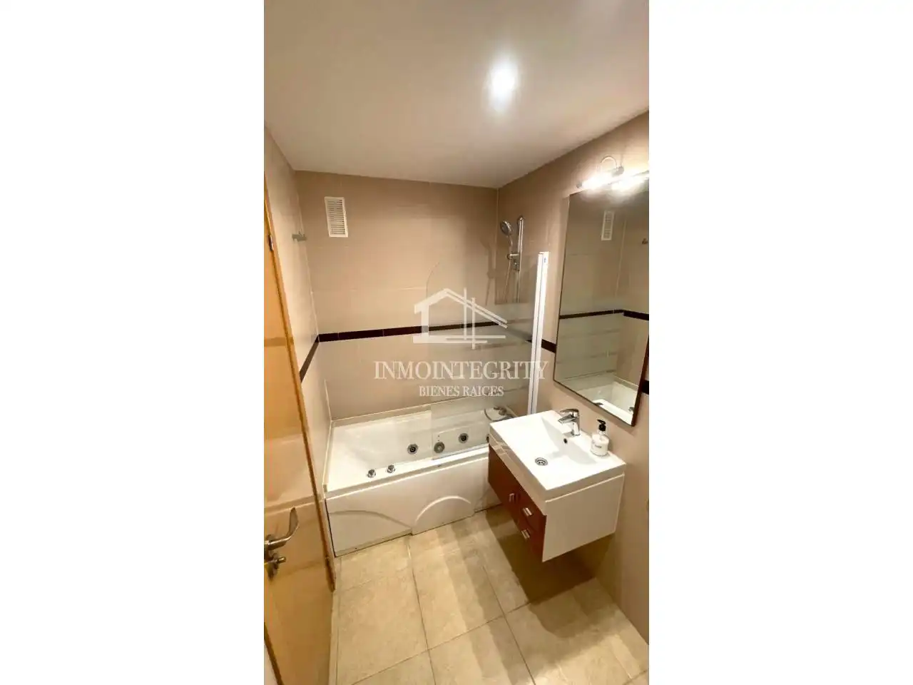 Baño de Apartamento en venta en Oropesa del Mar / Orpesa con Aire acondicionado, Terraza y Trastero