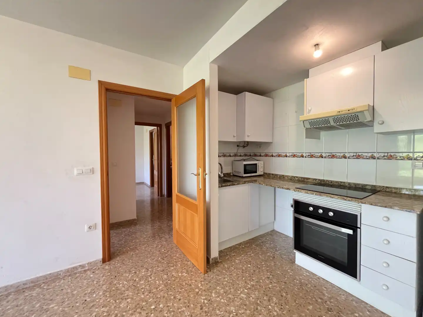 Kitchen of Flat for sale in Faura  with Air Conditioner and Oven