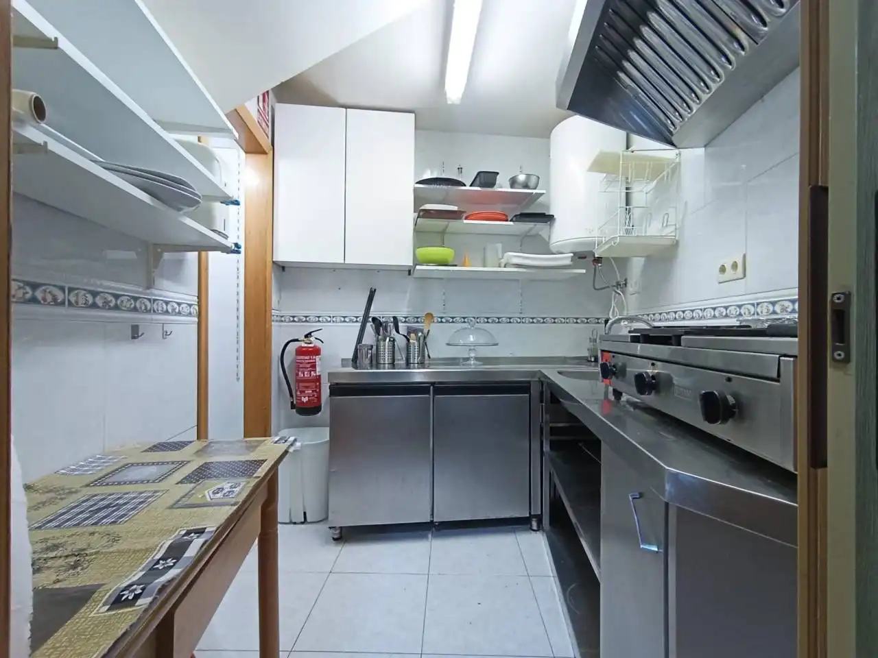 Cocina de Local en venta en Burgos con Aire acondicionado