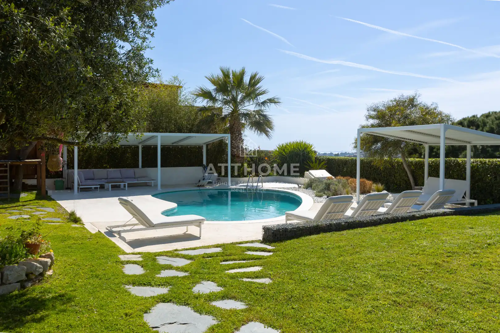 Swimming pool of Houses for rent in Cabrils  with Air Conditioner, Heating and Private garden