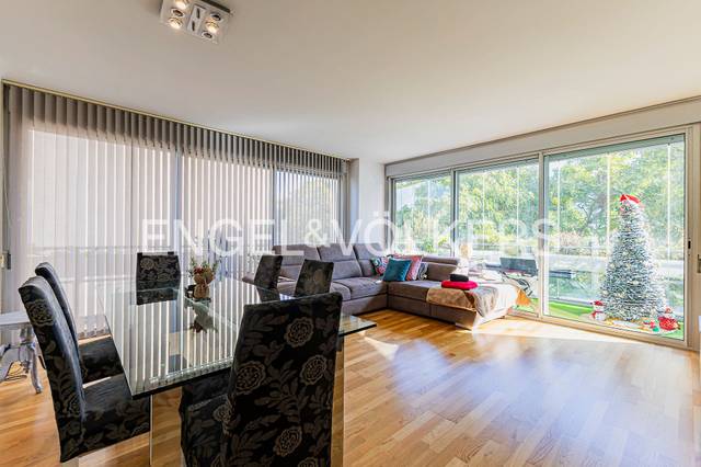 Apartamento en Venta en Port Forum