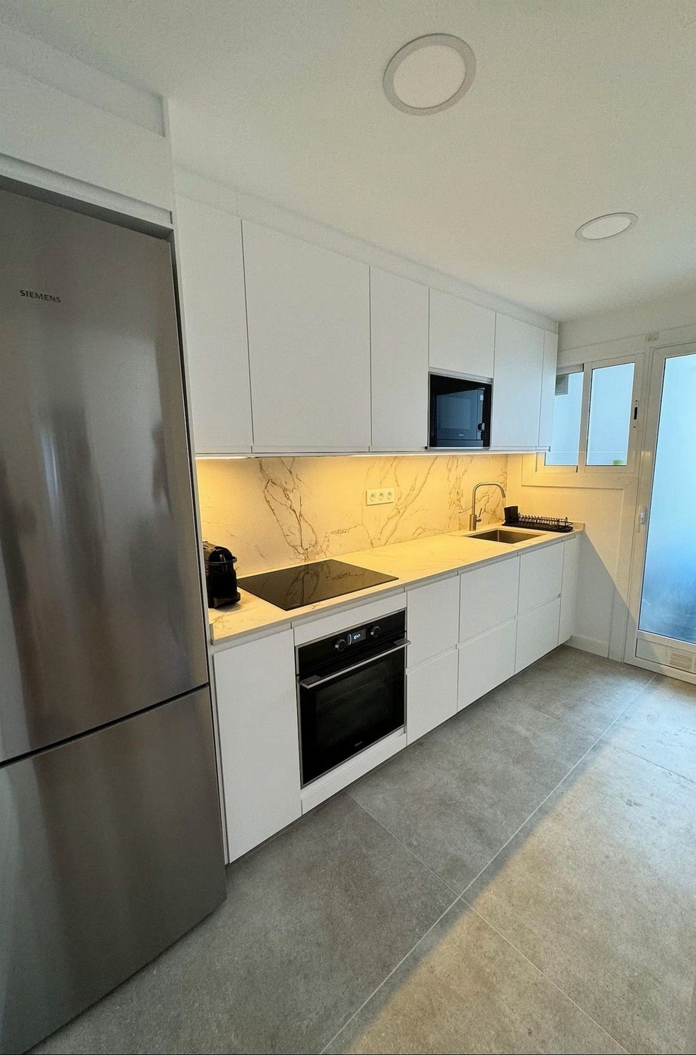 Kitchen of Apartment to rent in Gavà  with Air Conditioner, Heating and Private garden