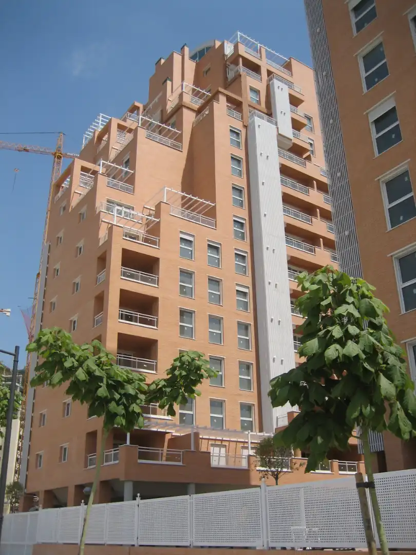 Individual with lift for sale in Avinguda del Mestre Rodrigo 105, imagen 2