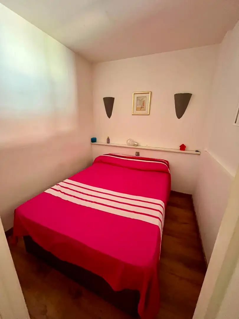 Habitación de Apartamento en venta en L'Estartit con Aire acondicionado, Terraza y Amueblado