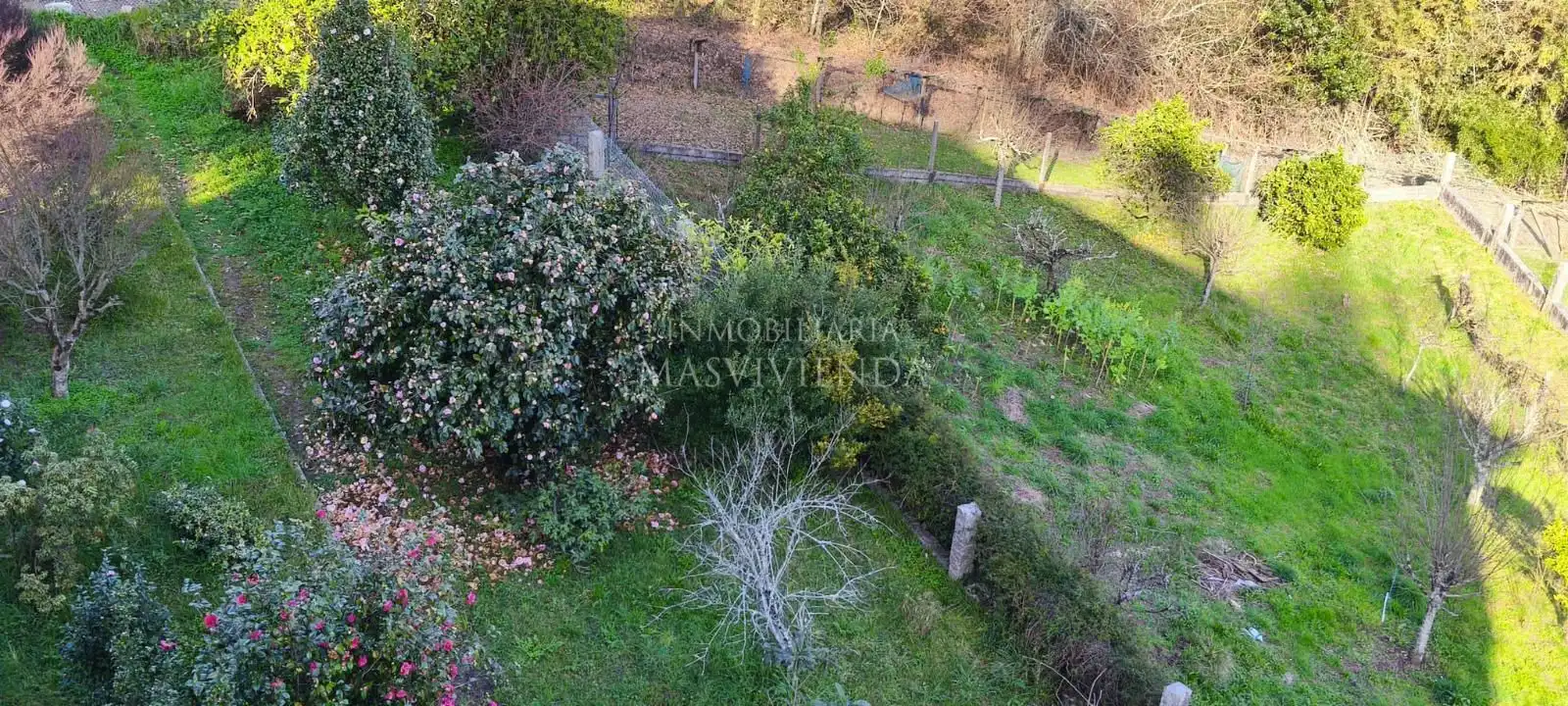 Detached homes for sale in Arrufana (Da)-Louredo, Mos