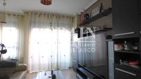 Sala d'estar de Apartament en venda en  Albacete Capital amb Calefacció, Traster i Balcó