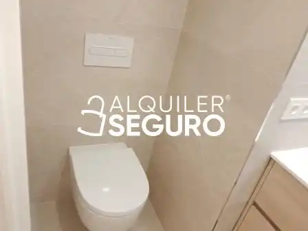 Bany de Pis de lloguer en Vitoria - Gasteiz amb Calefacció i Traster