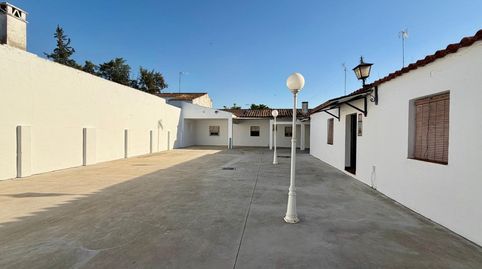 Foto 2 de Casa o chalet en venta en Lora del Río, Sevilla