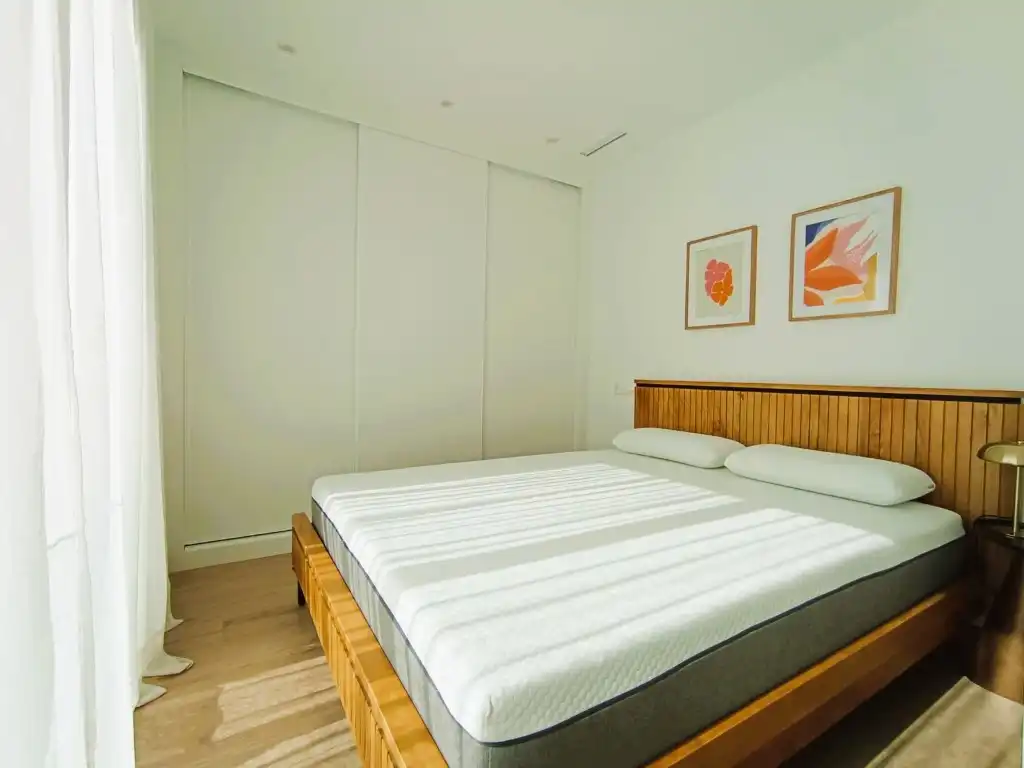 Casa con terraza en venta en Carrer Ecuador, imagen 10