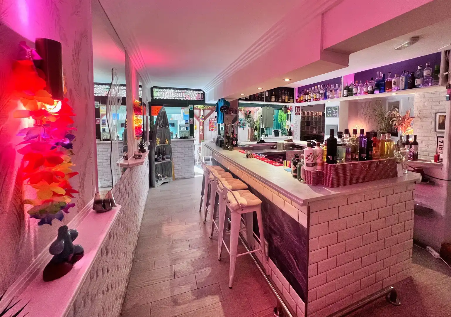 Local en venta en Puerto de la Cruz con Aire acondicionado, Terraza y Amueblado