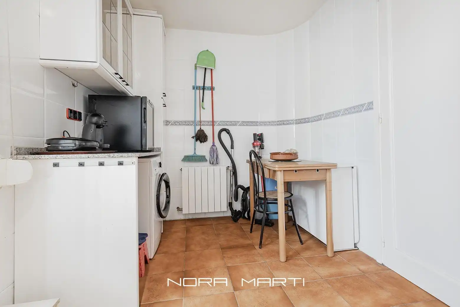 Cocina de Casa o chalet en venta en Esplugues de Llobregat con Jardín privado, Piscina y Alarma