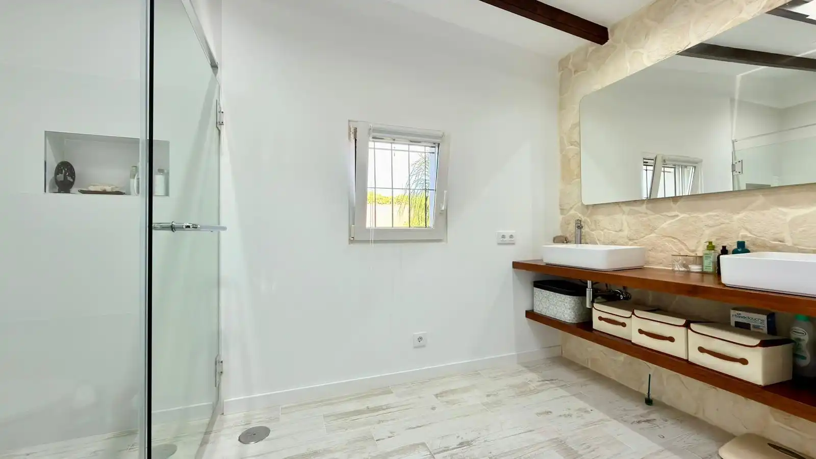 Bathroom of Houses for sale in El Campello  with Air Conditioner, Terrace and Swimming Pool