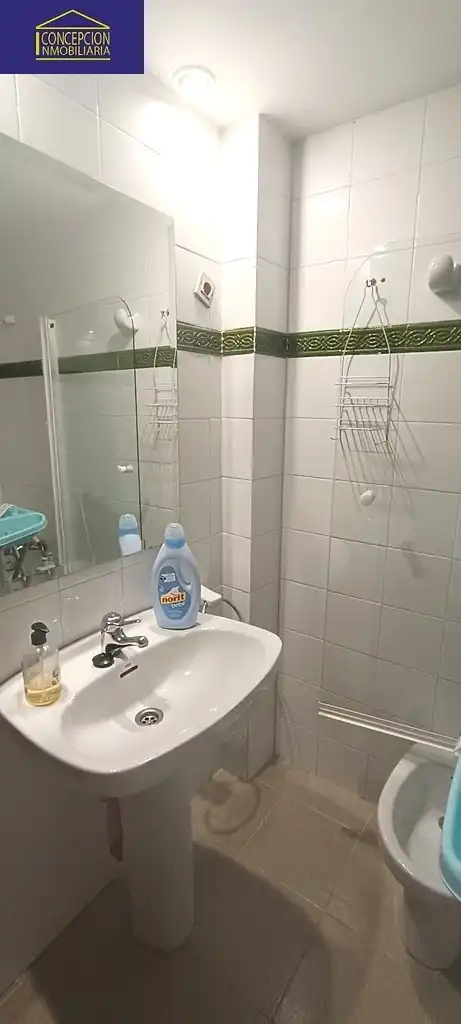 Bathroom of Flat for sale in Córdoba  with Terrace and Balcony