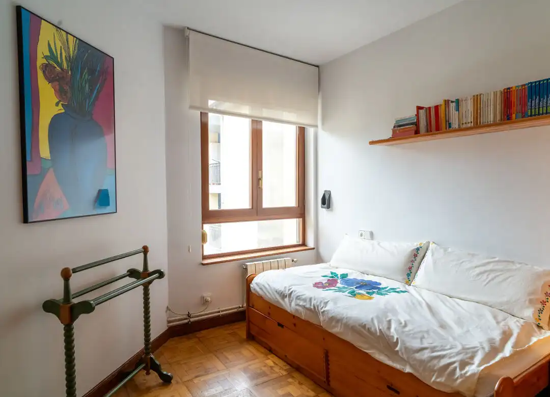 Habitación de Piso en venta en Cabezón de la Sal con Calefacción y Balcón