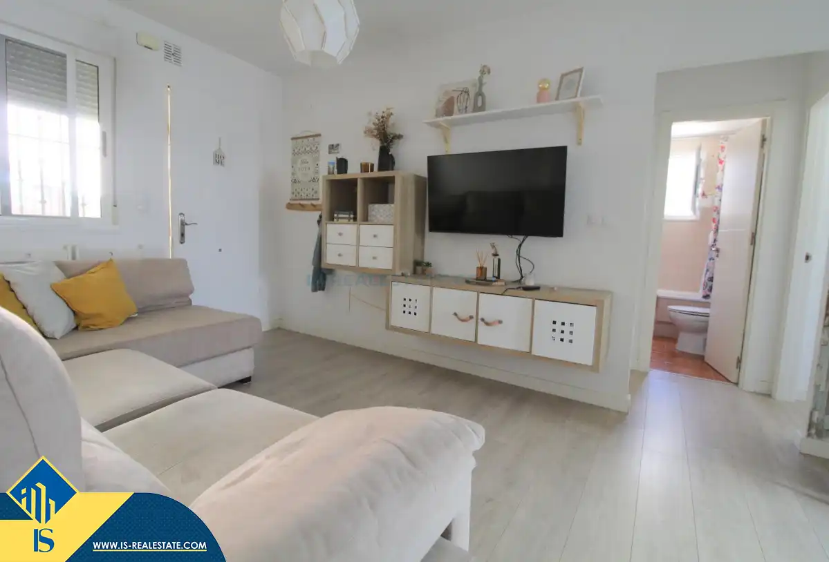 Sala de estar de Apartamento en venta en Torrevieja con Aire acondicionado, Calefacción y Terraza