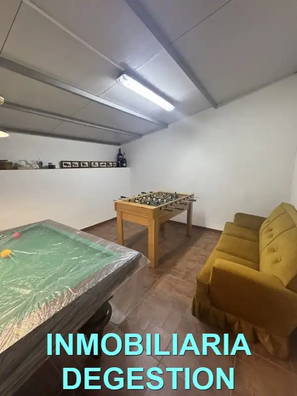 Casa adosada en venta en Guarromán con Aire acondicionado, Calefacción y Jardín privado