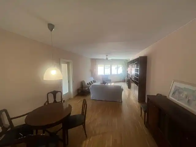 Wohnzimmer von Wohnung zur Miete in Sant Cugat del Vallès mit Klimaanlage, Heizung und Parkett
